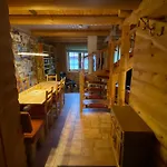 Blockhaus Rennsteig * ノイウハウス・アム・レンヴェーク